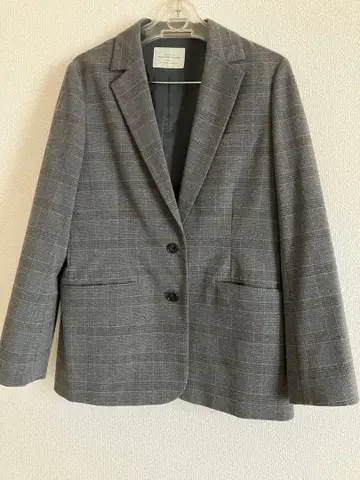 그레이 체크 무늬 셋업