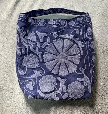 새상품 포키프시 토트백 자수