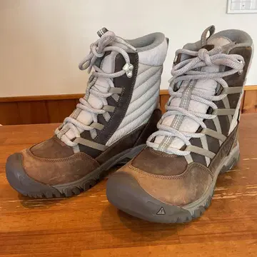 KEEN 후두 III 레이스 업 23.5