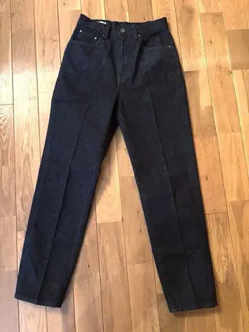 새상품 AK+1 빔즈 하이웨스트 데님 38 청바지