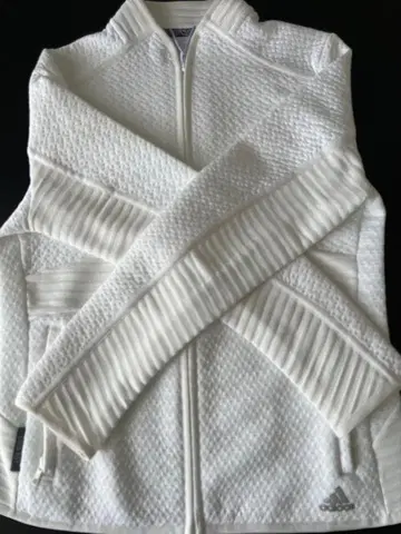 adidas 화이트 자켓 스웨터 M 사이즈 여성용