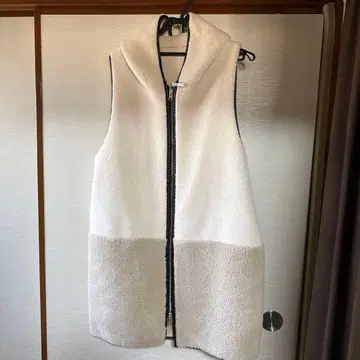 아이보리 보아 슬리브리스 베스트