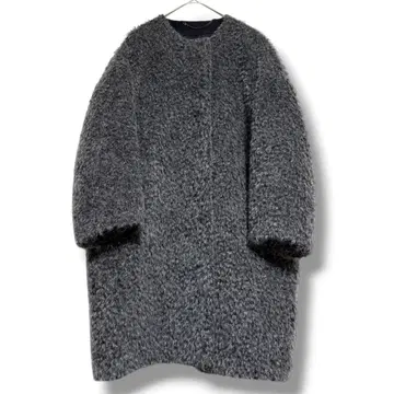 거의 미사용 ADORE 포근한 샤기 코트 넉넉한 오버 사이즈 디자인