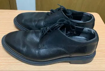 GU 더비 블랙 가죽 드레스 슈즈