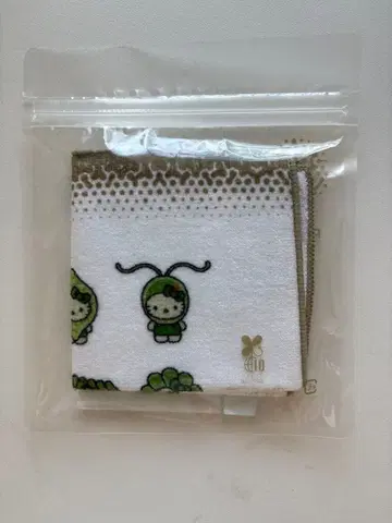 오사카 만박  키티 타월 손수건