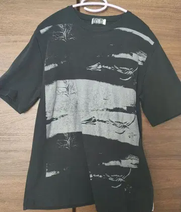 LAD MUSICIAN 블랙 T셔츠