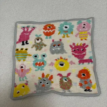 LOVERARY by FEILER 페이러 리틀 몬스터 손수건