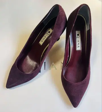 DIANA 보르도 스웨이드 하이힐 펌프스