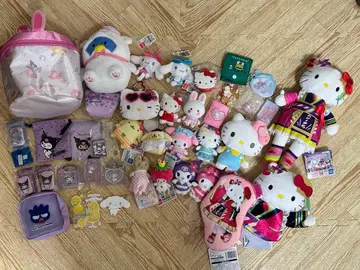 산리오 굿즈 묶음 판매