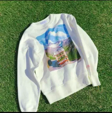 웨스 앤더슨 스타일 풍경전 in 시부야 x ADAM ET ROPE 맨투맨