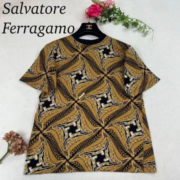J739 새상품급 S 살바토레 페라가모 정가 5만 티셔츠 여성용