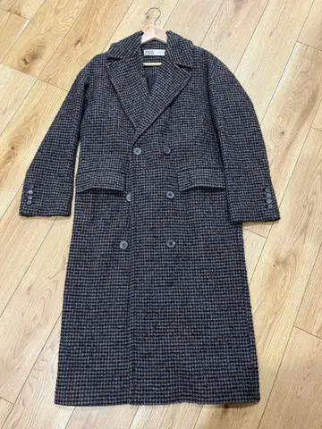 ZARA 체크 무늬 코트 XS