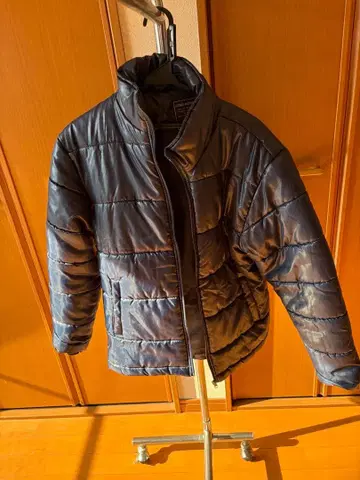 네이비 퀼팅 다운 자켓