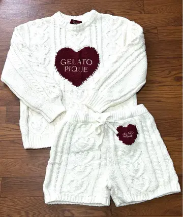 [ 익명 배송 ] 젤라피케 룸웨어 셋업