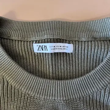 ZARA 올리브 그린 M 크루넥 스웨터