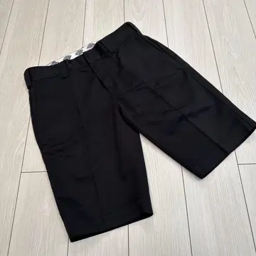 Dickies 워크 숏팬츠 사이즈 32