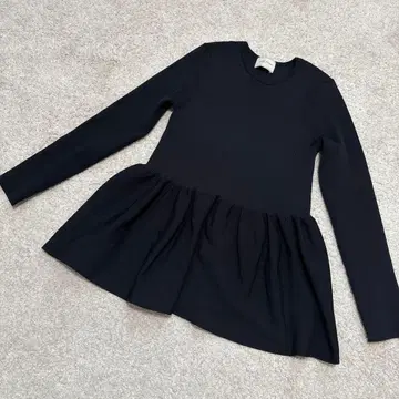 유나이티드 애로우즈 리브 페플럼 니트