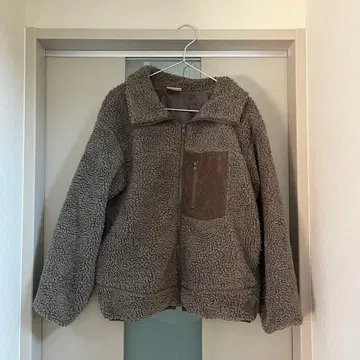 [ 새상품급 ] 아웃도어 보아 자켓 모카 브라운