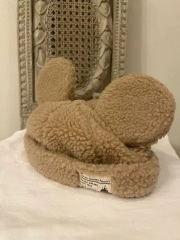 미키마우스 귀 달린 플리스 모자