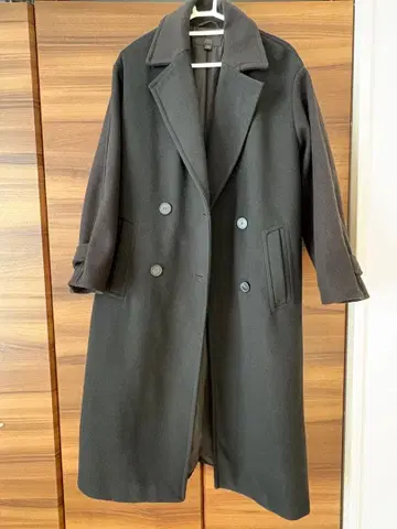 ZARA 블랙 롱 코트 XS (가격 인하 가능)