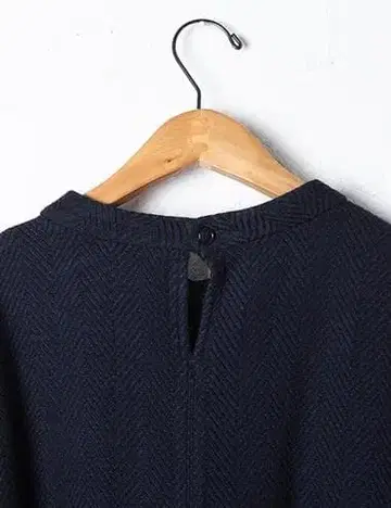 [ 새상품급 ] 블라우스  크림슨색