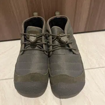 KEEN 그레이 하이컷 아웃도어 신발 23cm