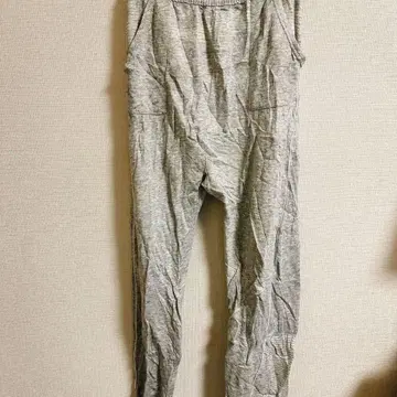 그레이 조거 팬츠 사이드 포켓 포함