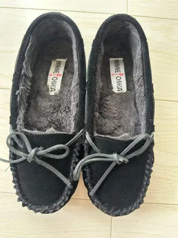 미네통카 블랙 23cm