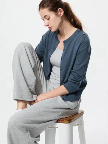 메리노 크루넥 가디건