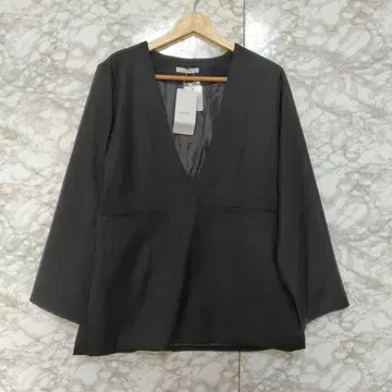 DISCOAT 노카라 자켓 풀오버 V넥