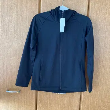 미사용 새상품 UNIQLO 블랙 후드 부착 후드티 M
