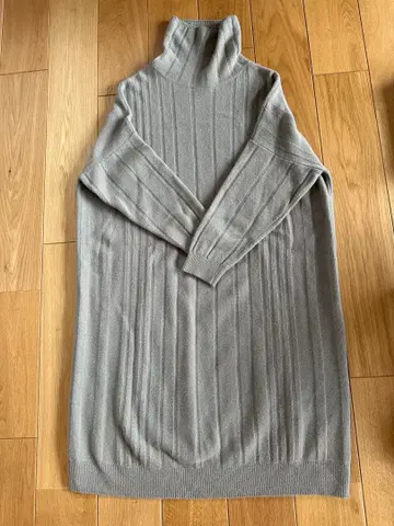 IENA 캐시미어 슈퍼 파인 메리노 리브 터틀 원피스