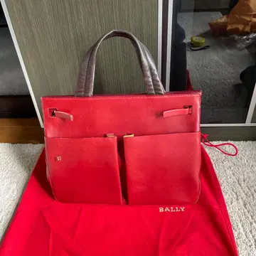 BALLY 레드 핸드백
