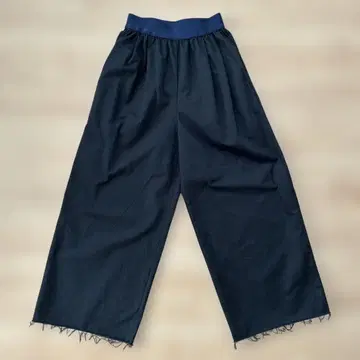 LUCA 블랙 와이드 팬츠 M 사이즈