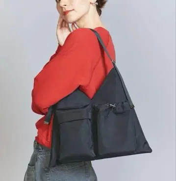 BEAUTY&YOUTH 나일론 숄더백 블랙