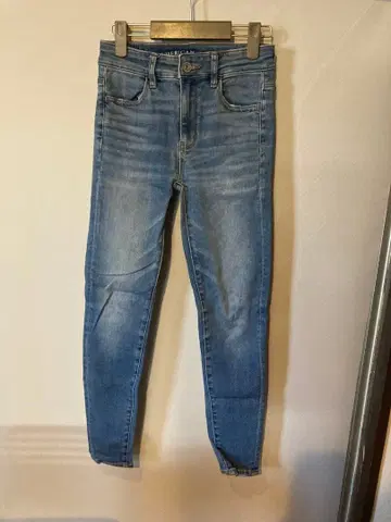 AMERICAN EAGLE 스키니 데님 라이트 블루