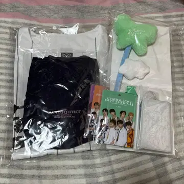 판타 FANTASTICS 업그레이드 굿즈