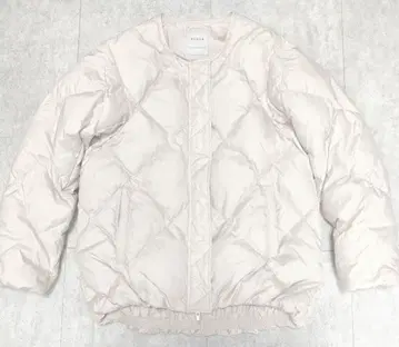 ACUTA 아이보리 다운 자켓 화이트