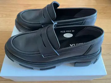 [ HARUTA ] 청키 밑창 코인 로퍼 #4310