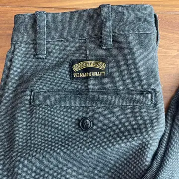 SEVENTY FOUR 서리 내린 패턴 바지