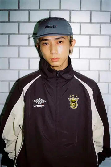 9090 x UMBRO 나일론 자켓