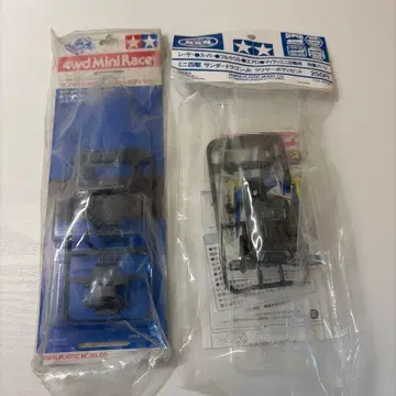 미니 사륜구동 폴리카 2점