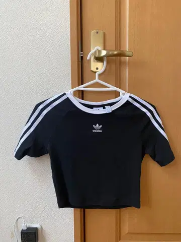 adidas T셔츠
