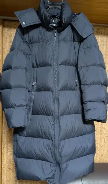 유니클로 질 샌더 다운 코트 블랙