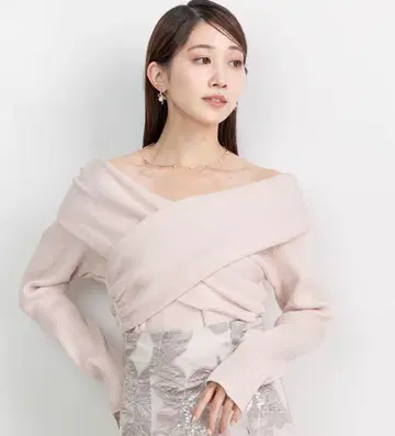 RANDA 오프숄더 크로스 니트탑