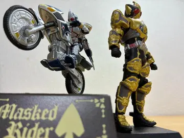 가면라이더 블레이드 피규어