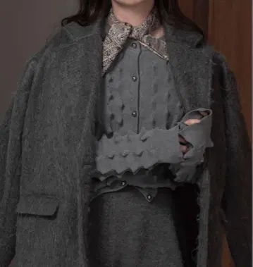 lawgy spiky round button cardigan