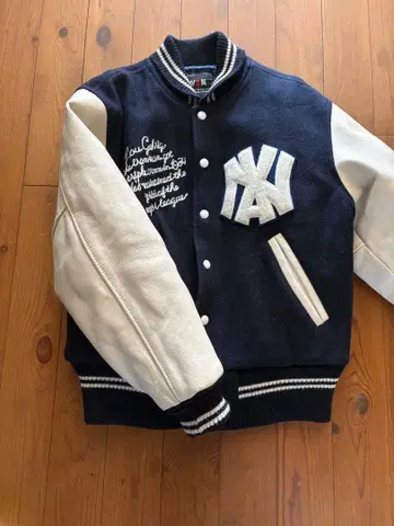 VAN 바시티 자켓 네이비/베이지