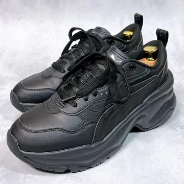 미사용급 [ 푸마 ] 시리아 웨지 (25.5) 통굽 스니커즈 블랙