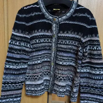 핸드메이드풍 모헤어 니트 가디건 블랙과 그레이 스트라이프